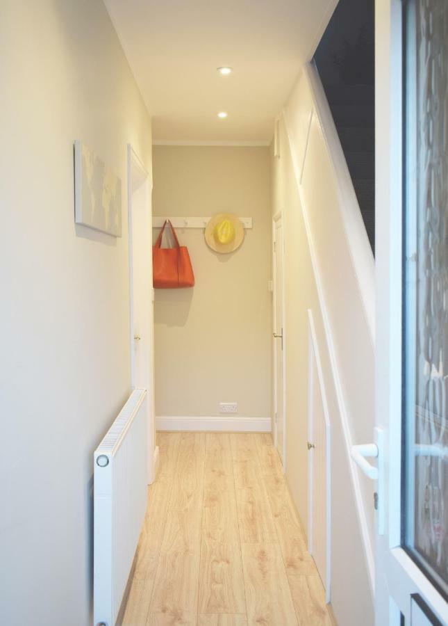 Charming Three Bed Home Near City Centre And Hospital Southampton Exteriör bild